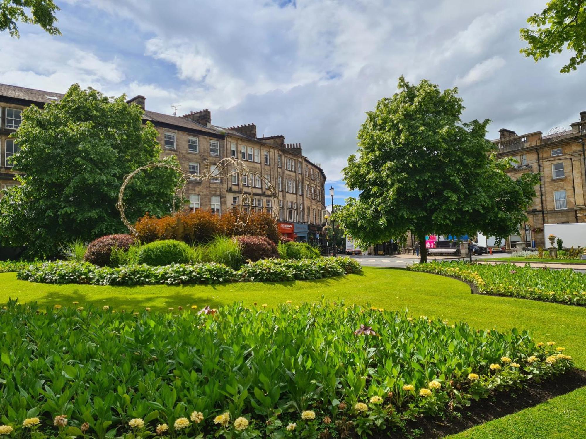 York Place Mews - Central 2 Bed 2 Bath Free Parking Harrogate Dış mekan fotoğraf